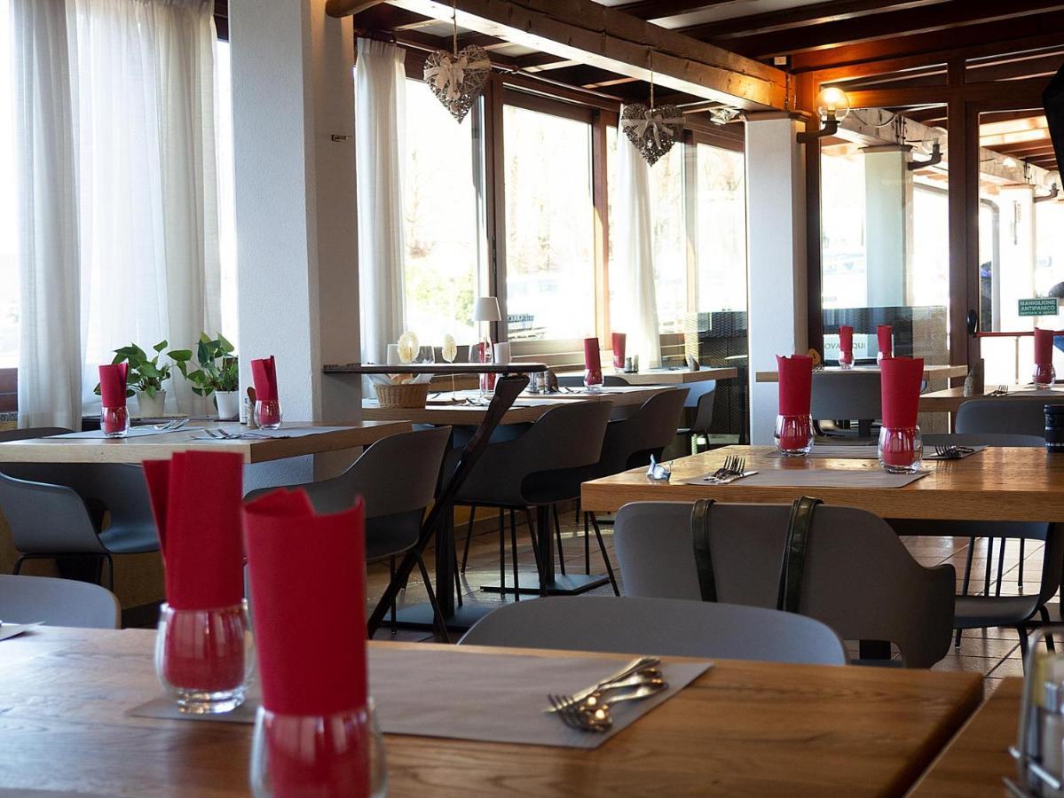 Al Benvenuto Hotel&Restaurant Tolmezzo Esterno foto